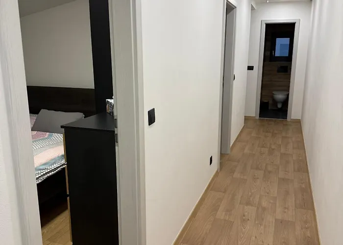 Luxusni U Drahotinskeho Rybnika *